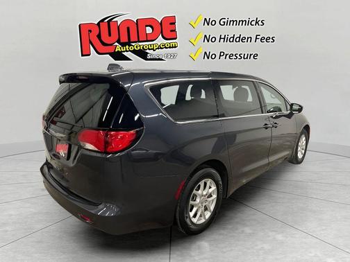 Blue 2019 Chrysler Pacifica LX