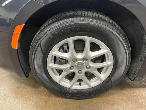 Blue 2019 Chrysler Pacifica LX