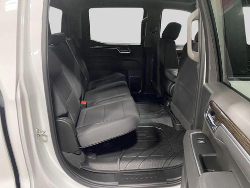 Summit White 2026 Chevrolet Silverado 1500 RST