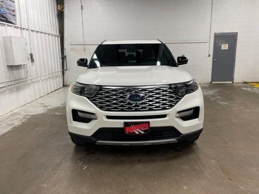 2022 Ford Explorer Platinum