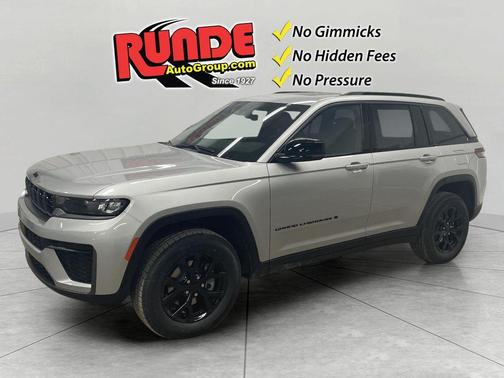 2026 Jeep Grand Cherokee Laredo
