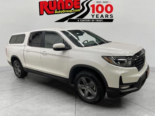 White 2023 Honda Ridgeline RTL