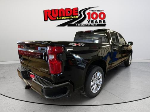 Jet Black 2026 Chevrolet Silverado 1500 Custom
