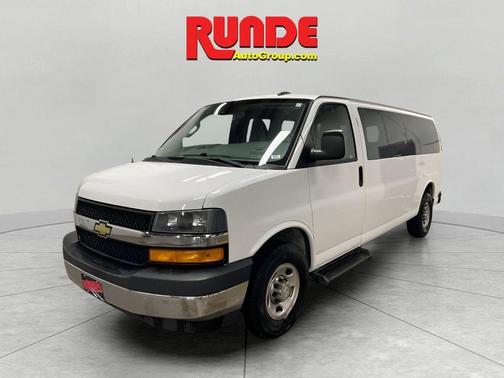 2020 Chevrolet Express 3500 LT