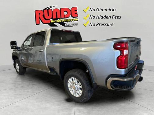 Sterling Gray 2026 Chevrolet Silverado 2500 LT