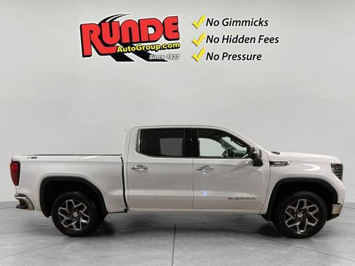Summit White 2026 GMC Sierra 1500 SLT