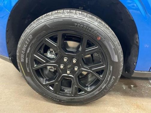 Velocity Blue 2026 Ford Maverick XLT