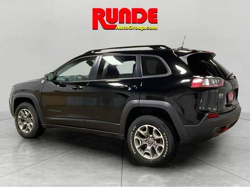 2022 Jeep Cherokee Trailhawk
