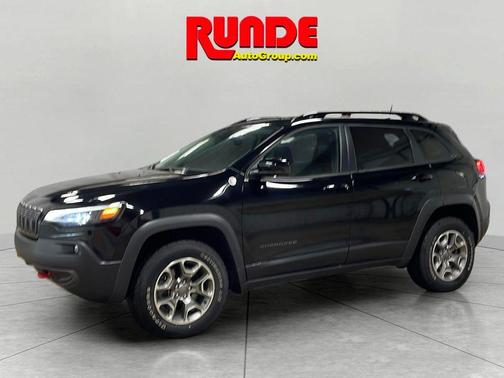 2022 Jeep Cherokee Trailhawk