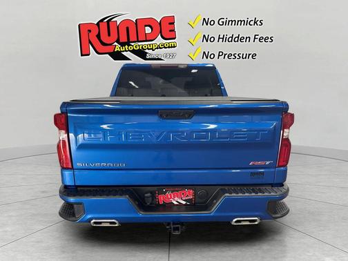 Blue 2022 Chevrolet Silverado 1500 RST
