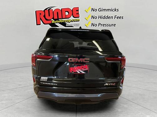 2026 GMC Terrain AWD AT4