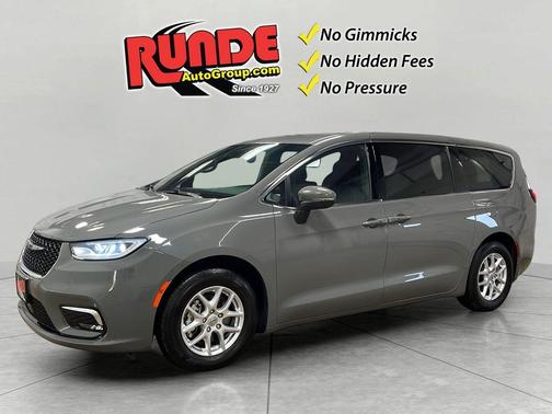 Gray 2023 Chrysler Pacifica Touring