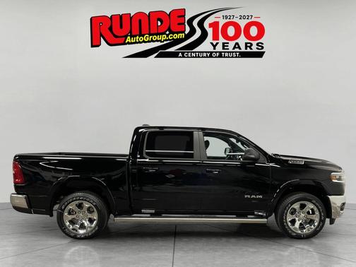Diamond Black 2027 RAM 1500 Big Horn