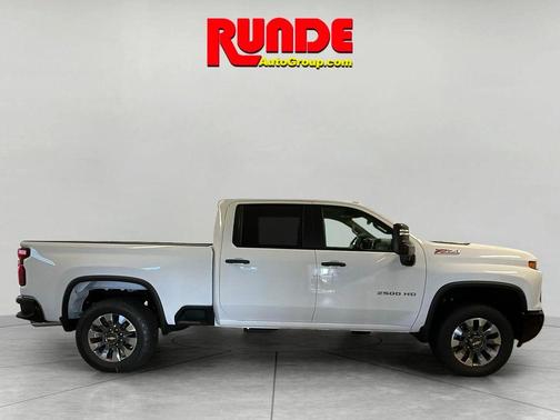 2025 Chevrolet Silverado 2500 Custom