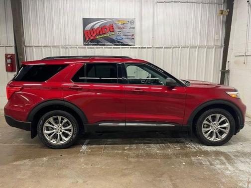 Red 2021 Ford Explorer XLT