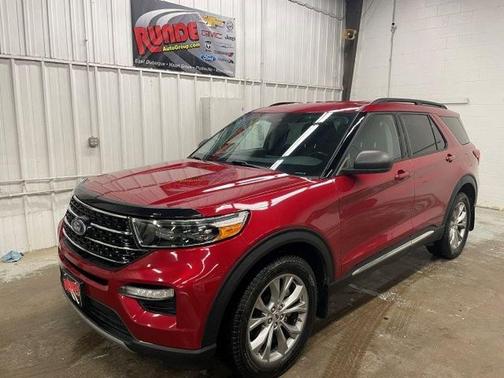 Red 2021 Ford Explorer XLT