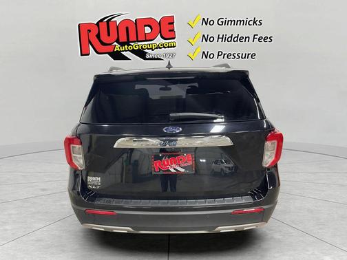 Black 2023 Ford Explorer XLT