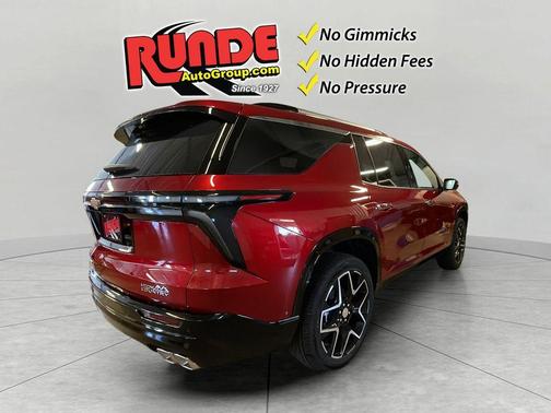Radiant Red 2026 Chevrolet Traverse High Country
