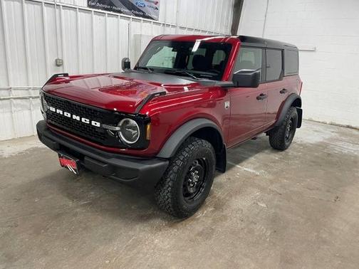 Ruby Red Metallic Tinted Clearcoat 2026 Ford Bronco Big Bend