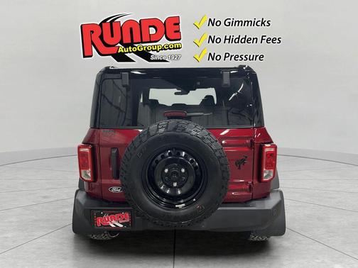 Ruby Red Metallic Tinted Clearcoat 2026 Ford Bronco Big Bend