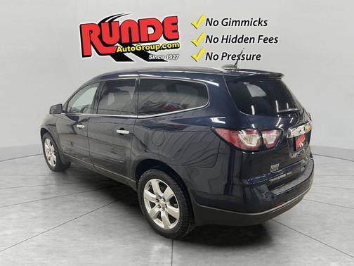 Blue 2017 Chevrolet Traverse 1LT