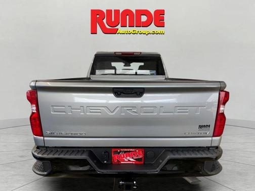 2025 Chevrolet Silverado 2500 Custom