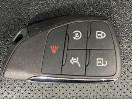 Sterling Gray 2026 Chevrolet Traverse Z71