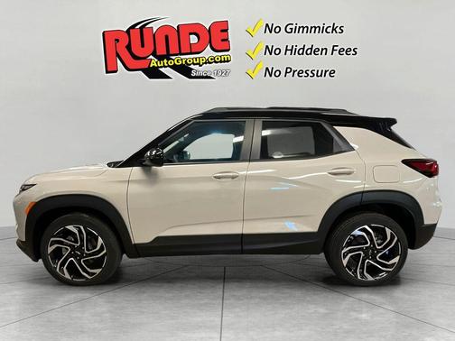 White Sand 2026 Chevrolet Trailblazer RS