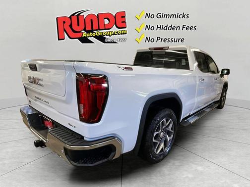 Summit White 2026 GMC Sierra 1500 SLT