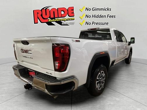 Summit White 2026 GMC Sierra 2500 SLE