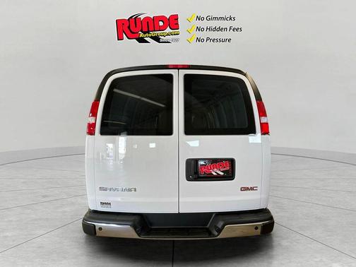 2025 GMC Savana 3500 Work Van