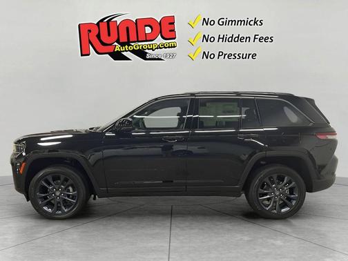 Diamond Black 2026 Jeep Grand Cherokee Sport