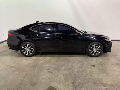 2017 Acura TLX w/Technology Package
