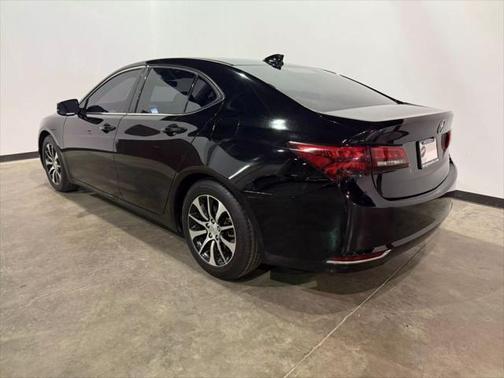 2017 Acura TLX w/Technology Package