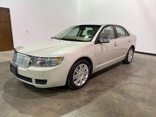 2006 Lincoln Zephyr Sedan 4D