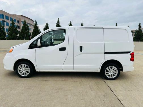 2017 Nissan NV200 SV