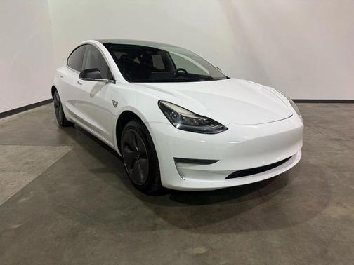 2020 Tesla Model 3 Standard Range Plus