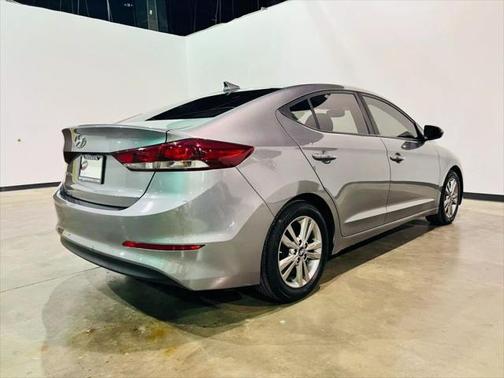 2017 Hyundai ELANTRA SE Value Edition