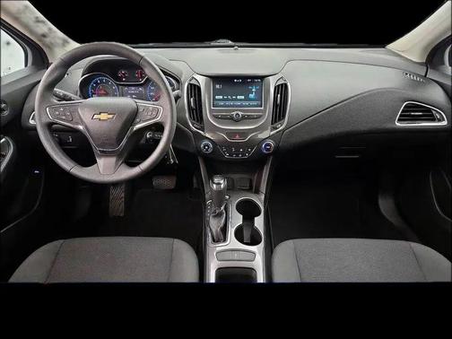 2018 Chevrolet Cruze LS