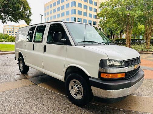 2023 Chevrolet Express 2500 RWD 2500 Regular Wheelbase WT