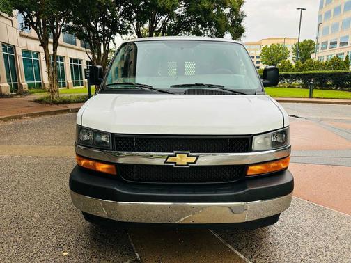 2023 Chevrolet Express 2500 RWD 2500 Regular Wheelbase WT