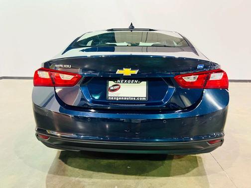 2017 Chevrolet Malibu Hybrid Base