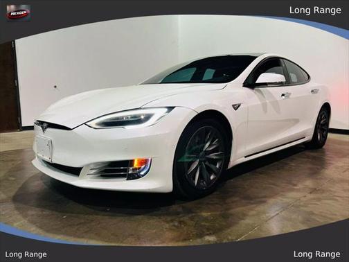 2020 Tesla Model S Long Range