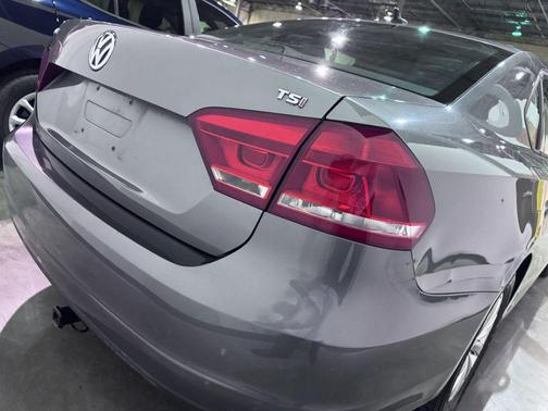 2014 Volkswagen Passat 1.8T S