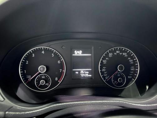 2014 Volkswagen Passat 1.8T S