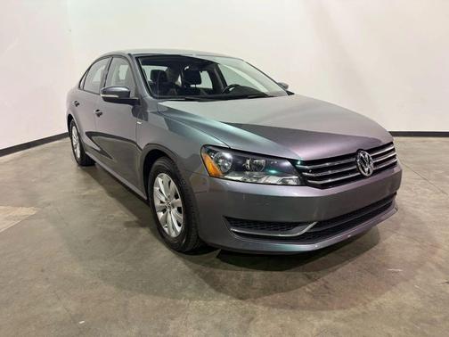 2014 Volkswagen Passat 1.8T S