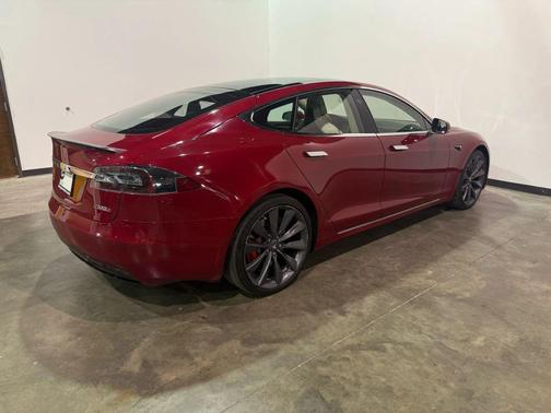 2017 Tesla Model S Performance