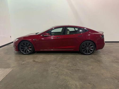 2017 Tesla Model S Performance