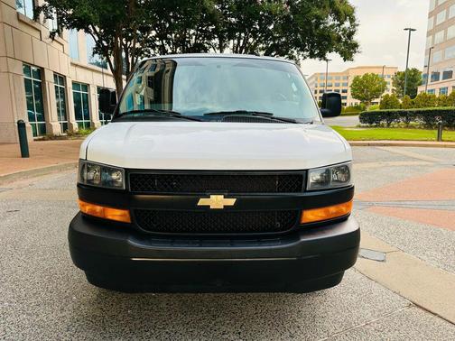 2021 Chevrolet Express 2500 RWD 2500 Regular Wheelbase WT
