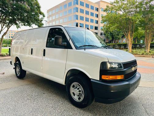 2021 Chevrolet Express 2500 RWD 2500 Regular Wheelbase WT
